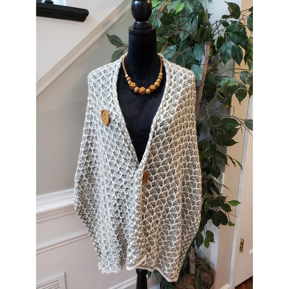 Simply Noelle Poncho Cardigan Womens‎ Gray Knit Two Button Front Asymmetrical